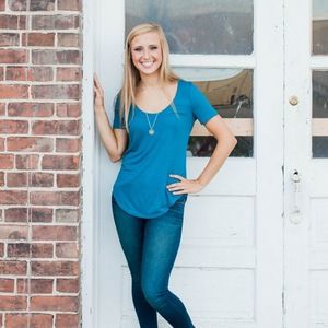 Meet your Posher, Annie